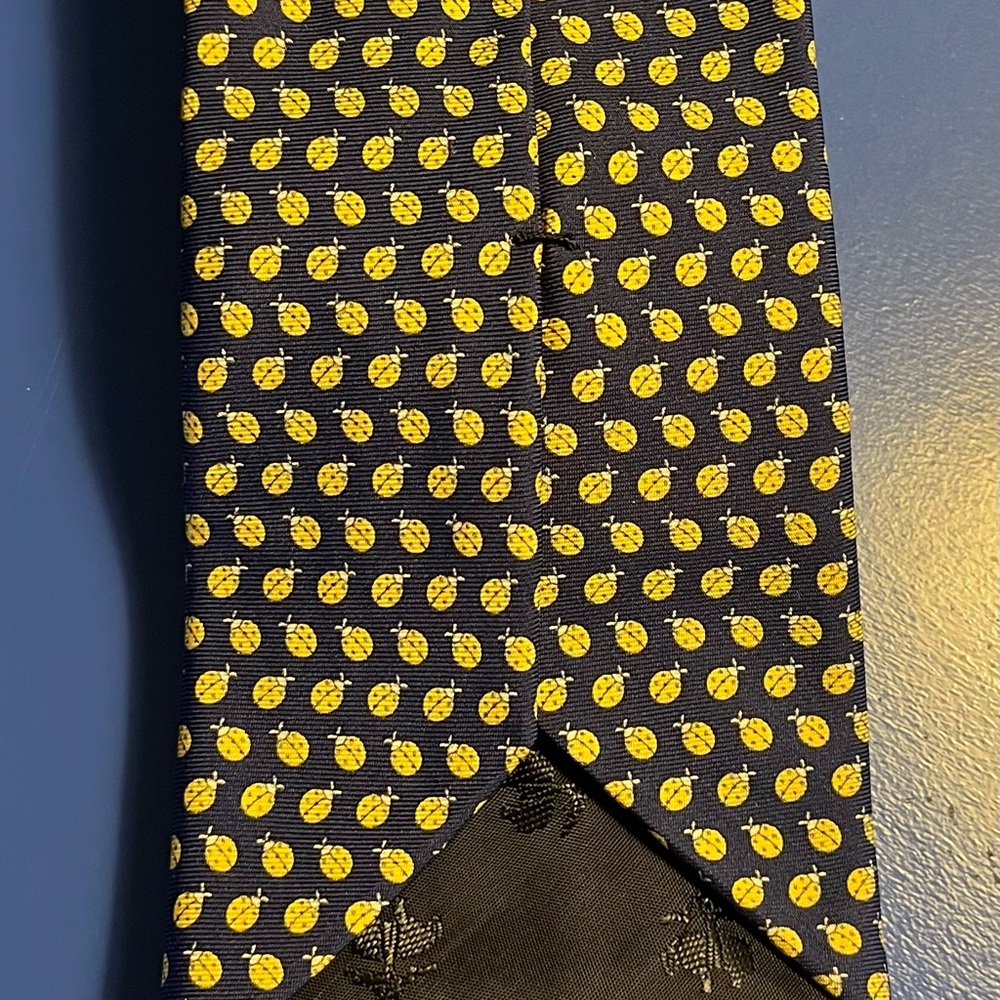 Brooks Brothers Makers & Merchants Blue Tie with Yellow Ladybug Motif - Picture 4 of 5